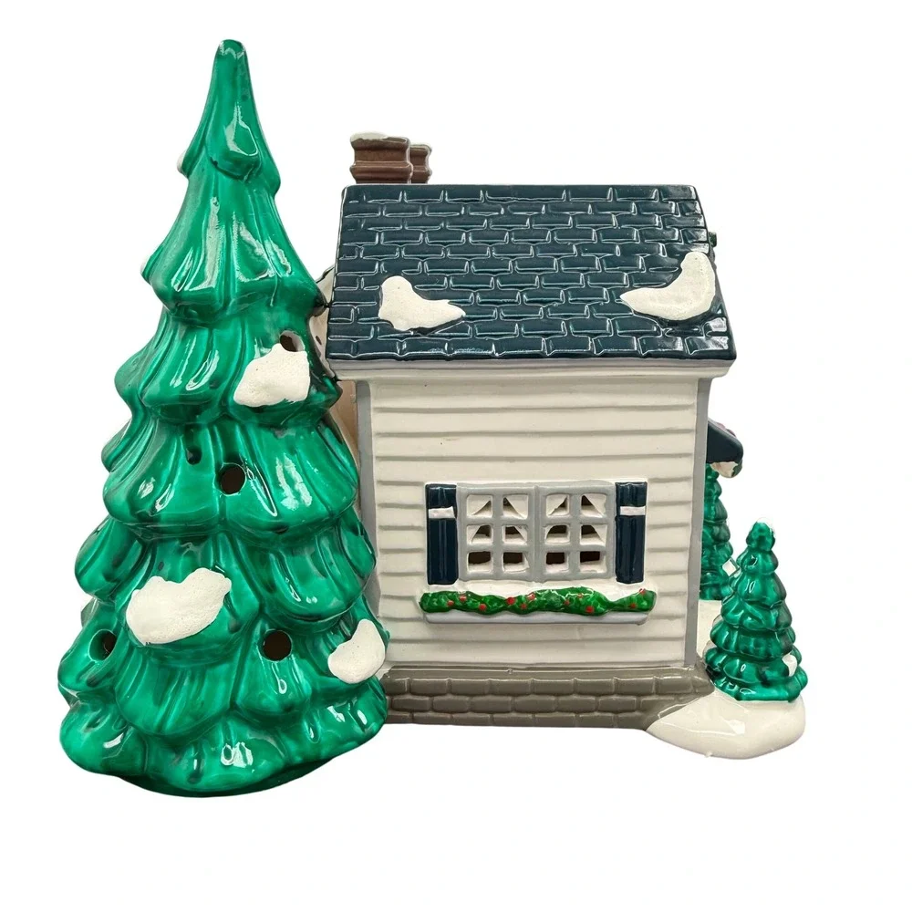 Vintage Dept. 56 Grandma's Cottage Snow Village Cord Bulb Box Sleeve Included